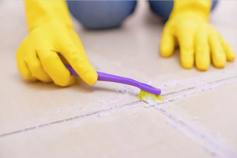 5 Astuces Simples pour Nettoyer les Joints de Carrelage Sans Effort Toute la Journée