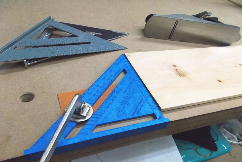 Exploitez le Speed Square pour vos projets bricolage innovants
