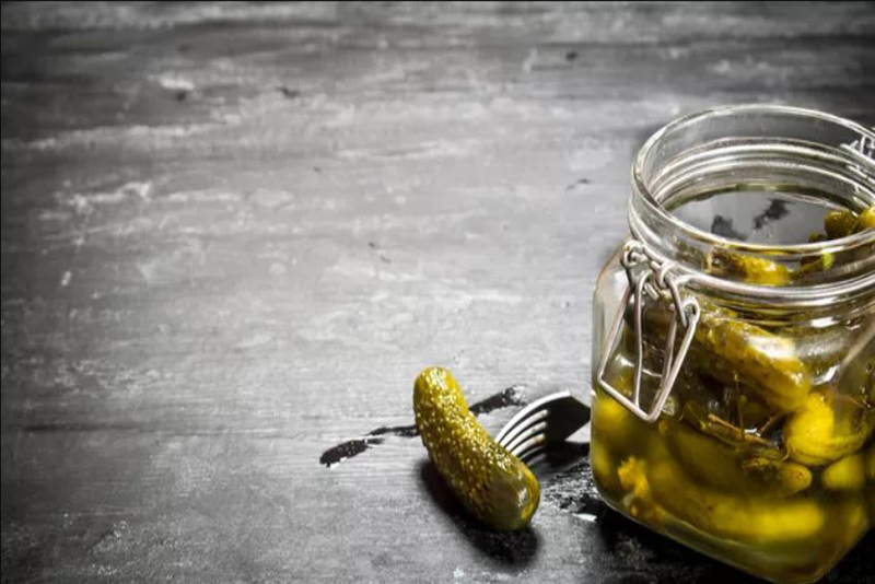 La Limonade au Cornichon Fait Déjà Débat Notre Verdict